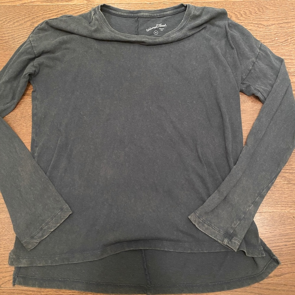 Long sleeve tee